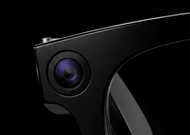 Iris camera lens close-up
